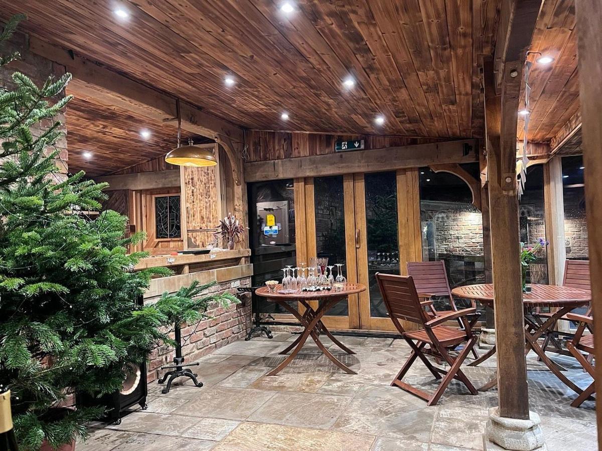 מלון Thirkleby Burtree House & Retreats Tipi With Secluded Hot Tub מראה חיצוני תמונה